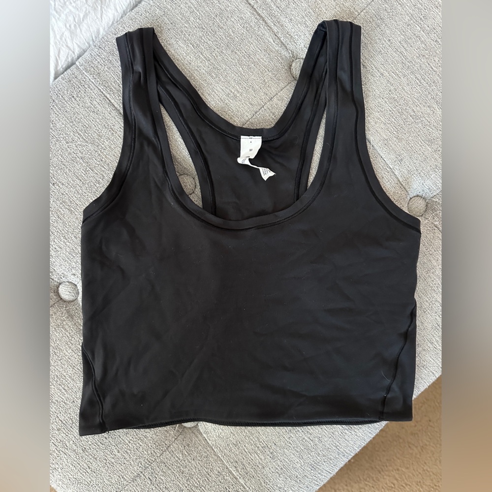 LIKE NEW ✨ Lululemon Wundermost Ultra Soft Nulu Scoop Neck Cropped Tank - Picture 3 of 8